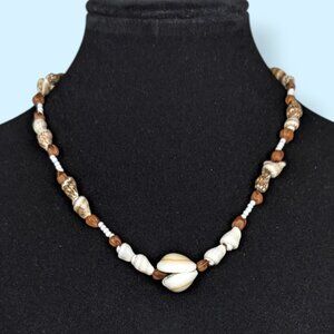 V. Wood & Shell Beaded Choker Necklace